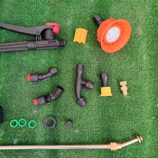 AK-MAK ŞARJLI 16 LİTRE SIRT POMPASI YEŞİL BASINÇ AYARLI SIRT PULVERİZATÖRÜ İLAÇLAMA MAKİNASI